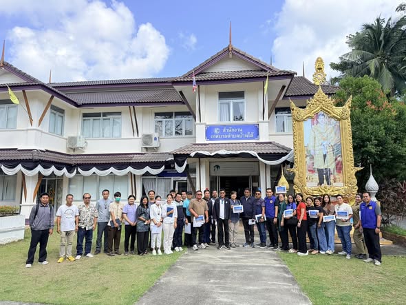 การประชุมประชาคมหารือการดำเนินโครงการอ่างเก็บน้ำธารประเวศ